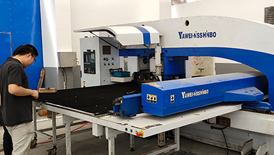 Laser-Graviemaschine